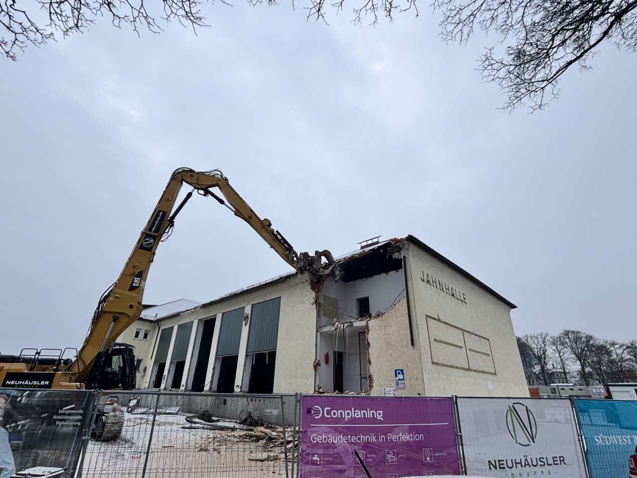 Fachplanung der Versorgungstechnik und Gebäudeautomation durch die Conplaning GmbH beim Neubau des Beurer-Sportpark Ulm.